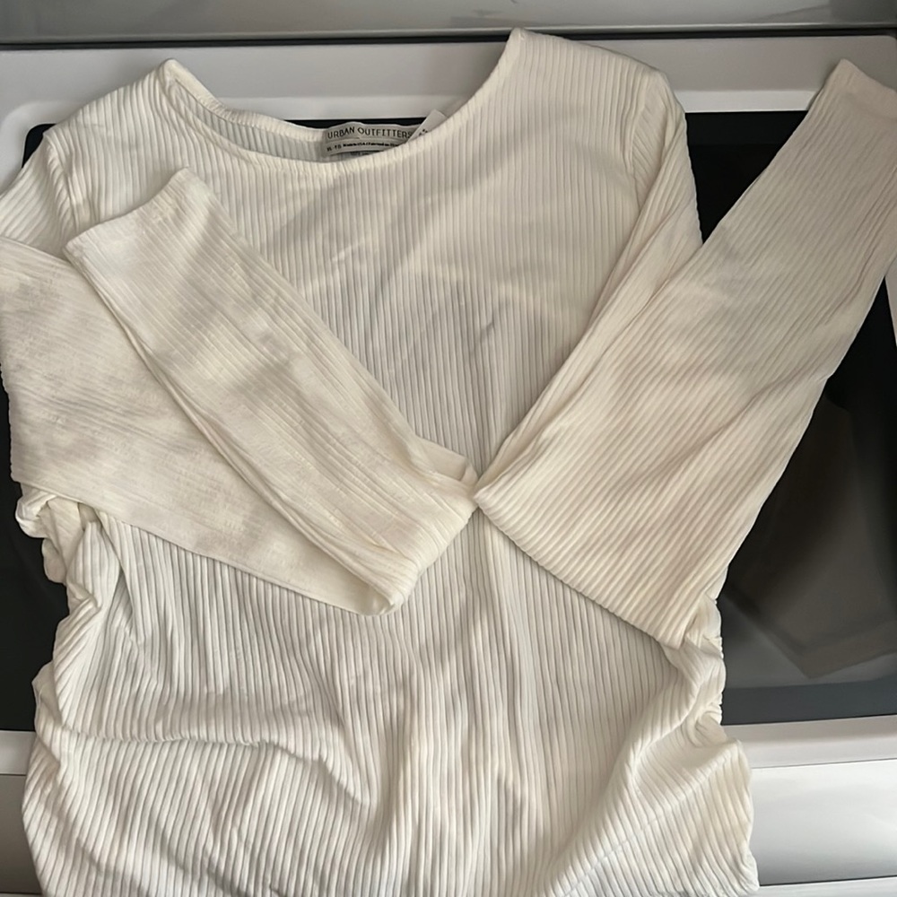 Sz XL Urban Outfitters Open Back Long Sleeve